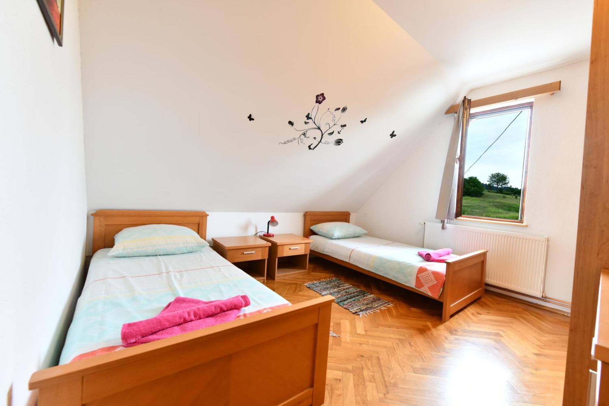 Apartment Anna Saborsko Екстериор снимка