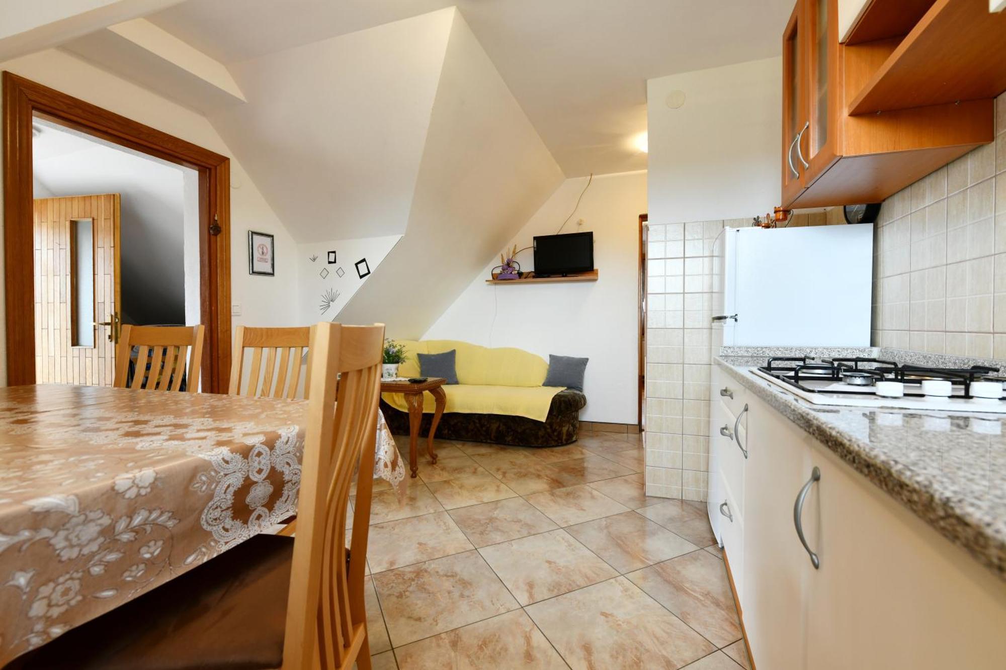 Apartment Anna Saborsko Екстериор снимка